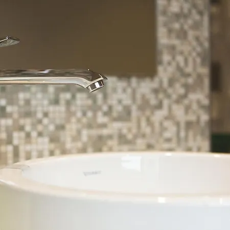 Weinhotel Kaisergarten 4*