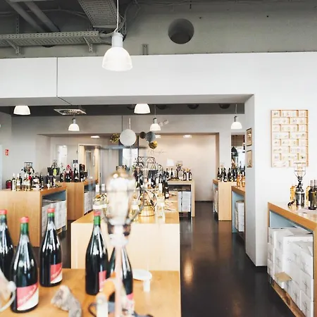 Weinhotel Kaisergarten 호텔 알자이