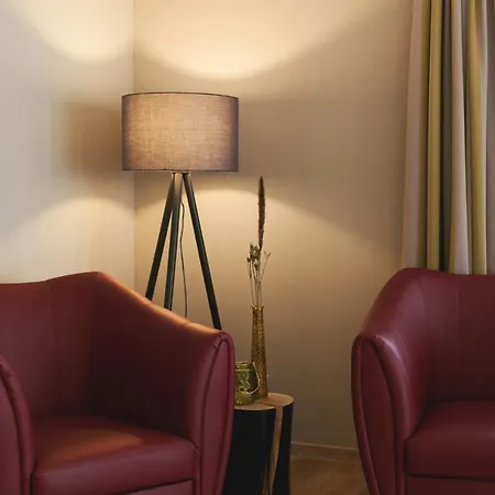 Weinhotel Kaisergarten Альцай