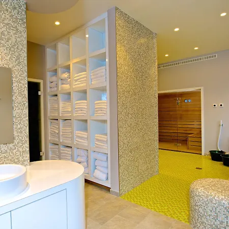 Weinhotel Kaisergarten Hotel 4*