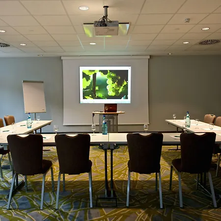 Hotel Weinhotel Kaisergarten 4*