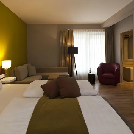 Weinhotel Kaisergarten 4*