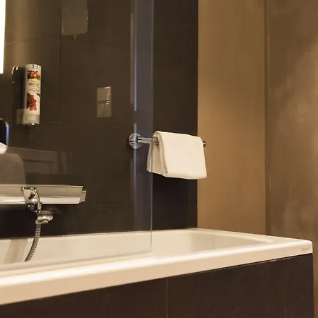 Weinhotel Kaisergarten Hotel 4*