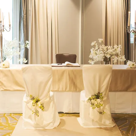 Weinhotel Kaisergarten 4*