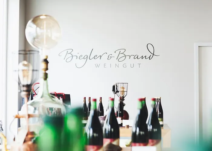 Weinhotel Kaisergarten 4*