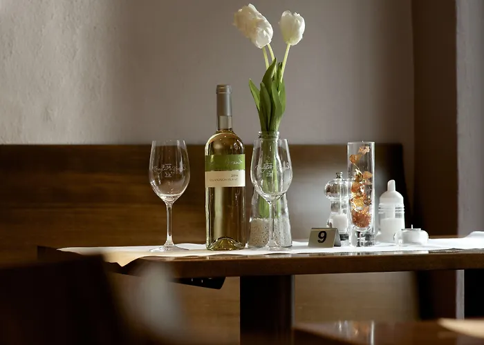 Weinhotel Kaisergarten 4*