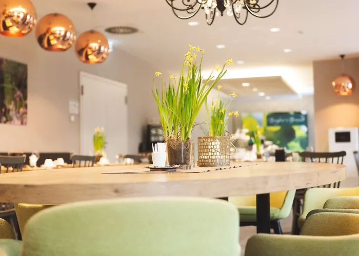 Weinhotel Kaisergarten 호텔 4*